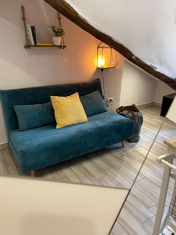Italian Maison - Studio In The Heart Of Турин Экстерьер фото