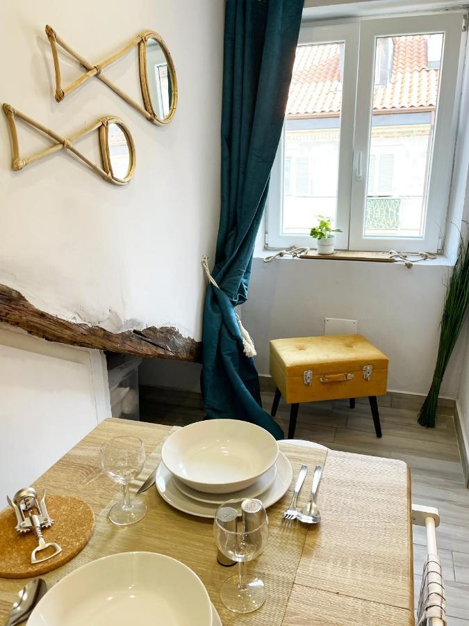 Italian Maison - Studio In The Heart Of Турин Экстерьер фото