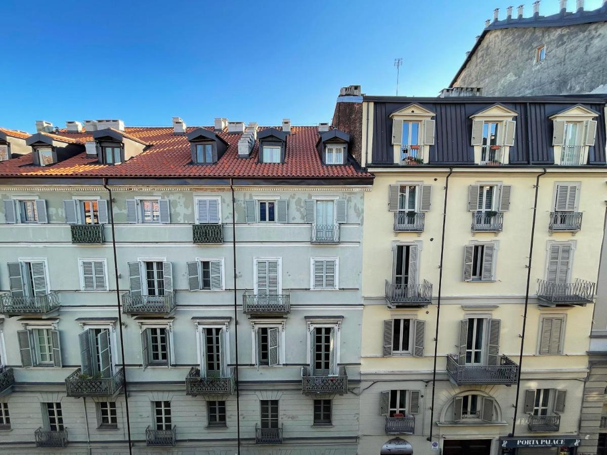Italian Maison - Studio In The Heart Of Турин Экстерьер фото